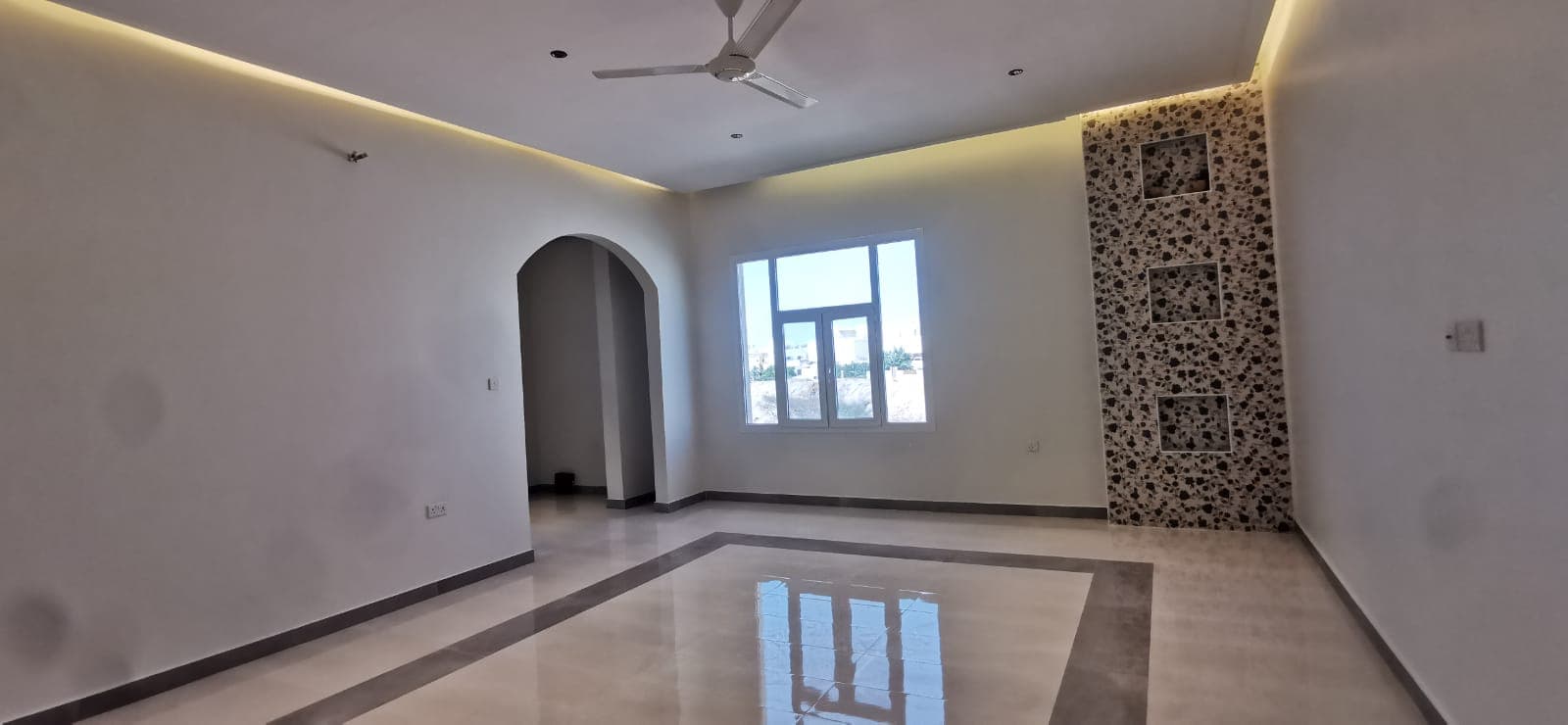 🏡 توين فيلا راقية للبيع في مرتفعات العوابي (بوشر) — 5